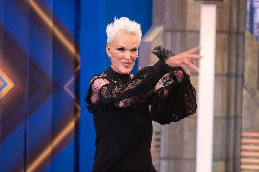 blvcom's tweet photo. 🐜 La visita de Brigitte Nielsen #BrigitteEH en @El_Hormiguero de @antena3com registró un total de 4.910.000 ESPECTADORES ÚNICOS (AA).
➡️ El programa firmó 2.240.000 espectadores de audiencia media y el 15.3% de cuota de pantalla.
#Audiencias 📺📊 https://t.co/JxDZcOYfrD
