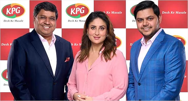 Promodome_'s tweet photo. Kareena Kapoor Khan named brand ambassador of KPG Spices
#KareenaKapoorKhan #KareenaKapoor #ambassador #kpgspices #Marketing https://t.co/m0t6ky8OwP