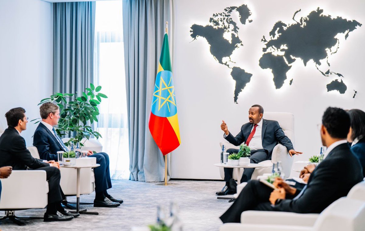 PMEthiopia's tweet photo. Prime Minister Abiy Ahmed met with @Visa’ CEO, Ryan McInerney earlier this morning for a discussion on the work organization is undertaking in #Ethiopia. 

#PMOEthiopia https://t.co/chpCPVpJzd