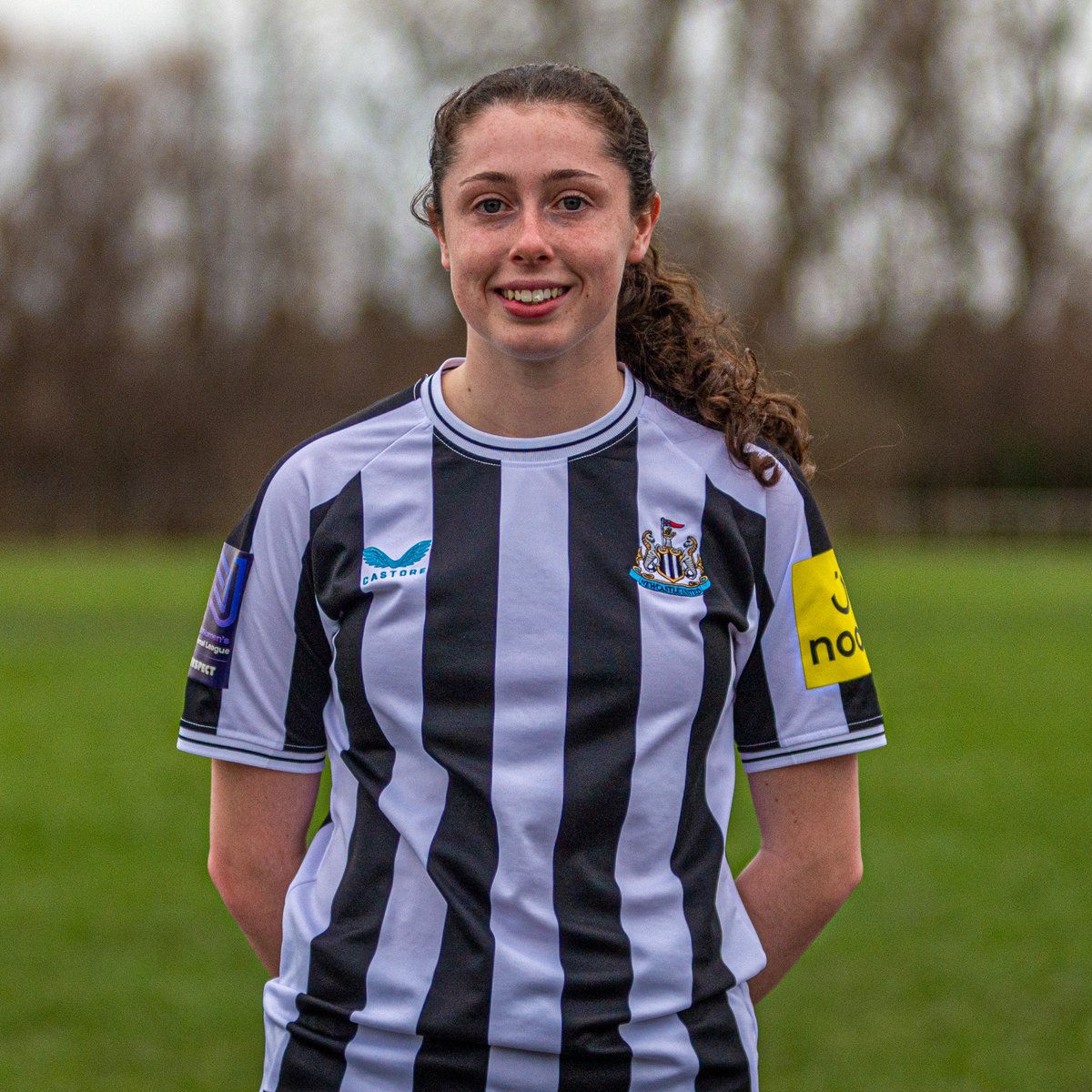 Tyneside_NUWFC's tweet photo. Wishing @NUFCWomen defender @LibbyCorney happy 21st birthday and I hope you have a lovely day Libby!
⚫️⚪️🎂🎁🥳⚽️ https://t.co/kVXQuspwoi