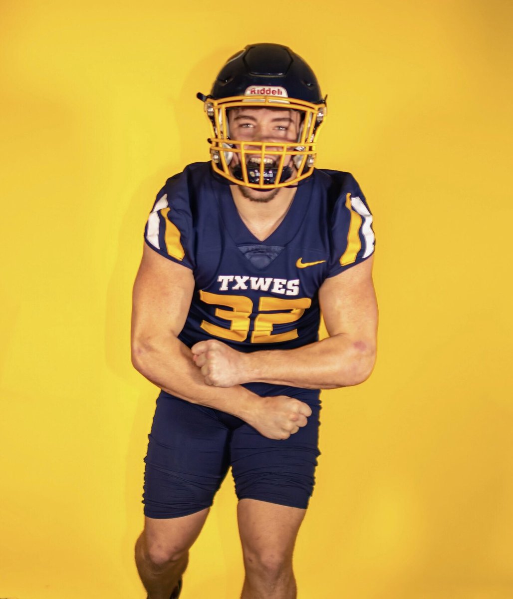 Blessed to receive an offer from Texas Wesleyan University! Thanks Coach Rosas <a href="/fedoras_rule/">Michael Rosas</a>