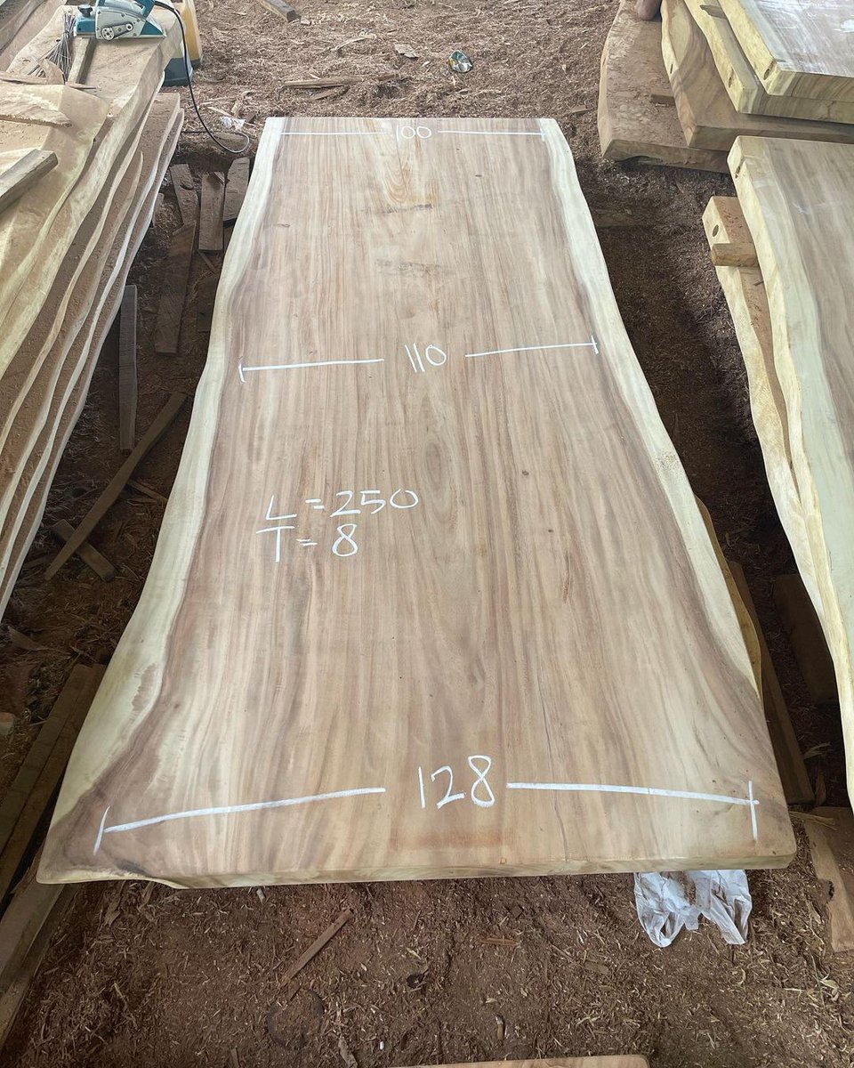 Dried Suar Wood Slabs 

We have over 1000 unique pcs
available in our warehouse, different shapes and sizes. Very good prices. Ship worldwide. 

Visit our warehouse or DM to  order. 

#woodworking #woodworker #homefurniture #interiordesigner #kitchenfurniture #diningtable #slabs