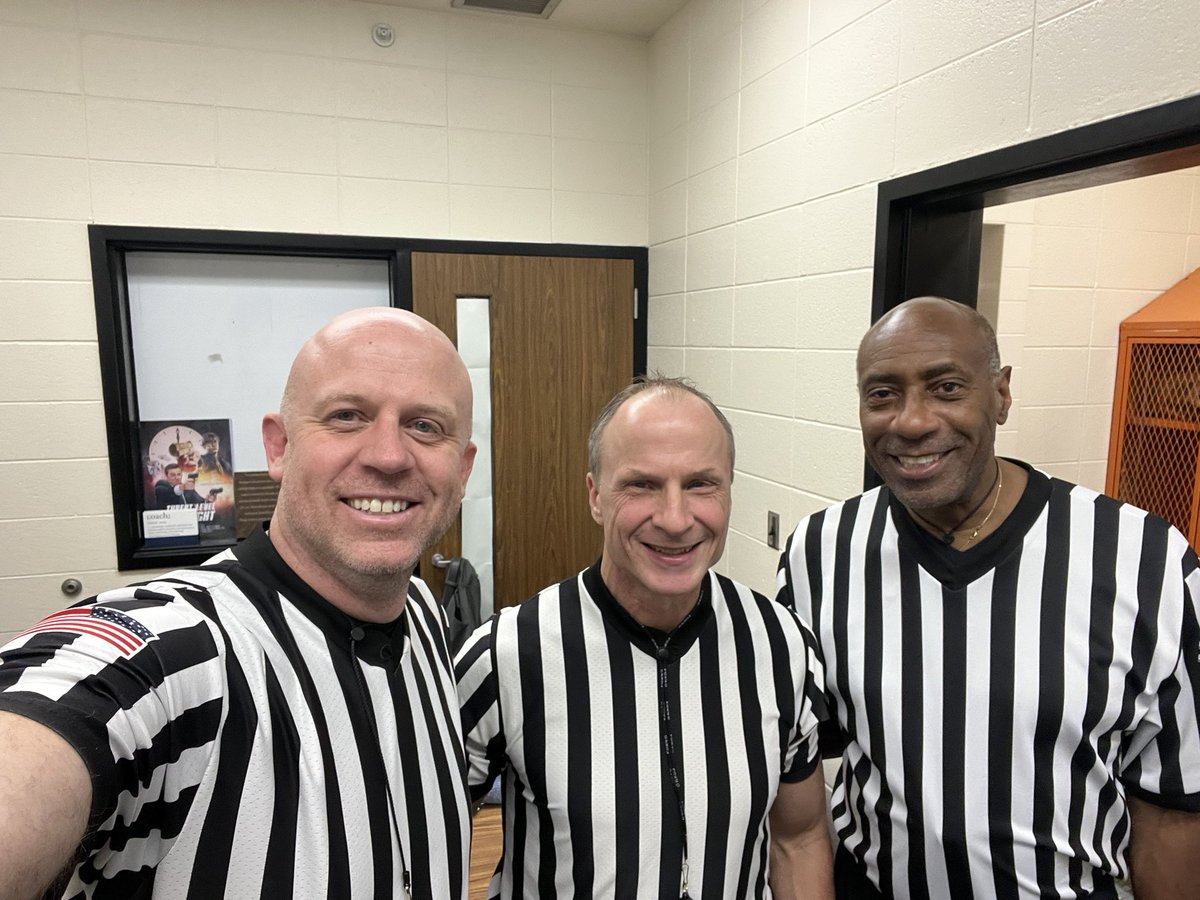 DavidPillar's tweet photo. Count ‘em- 24 @IHSAA1 Basketball State Finals combined for this crew tonight. Always a pleasure to work with a few true real pros! Thanks to @FCFlashes and @Woodmen_Hoops for an excellent contest-great game! 
Want to join us in stripes? #BecomeAnOfficial @RefReps @NFHS_Org https://t.co/bn7i2CLIL0