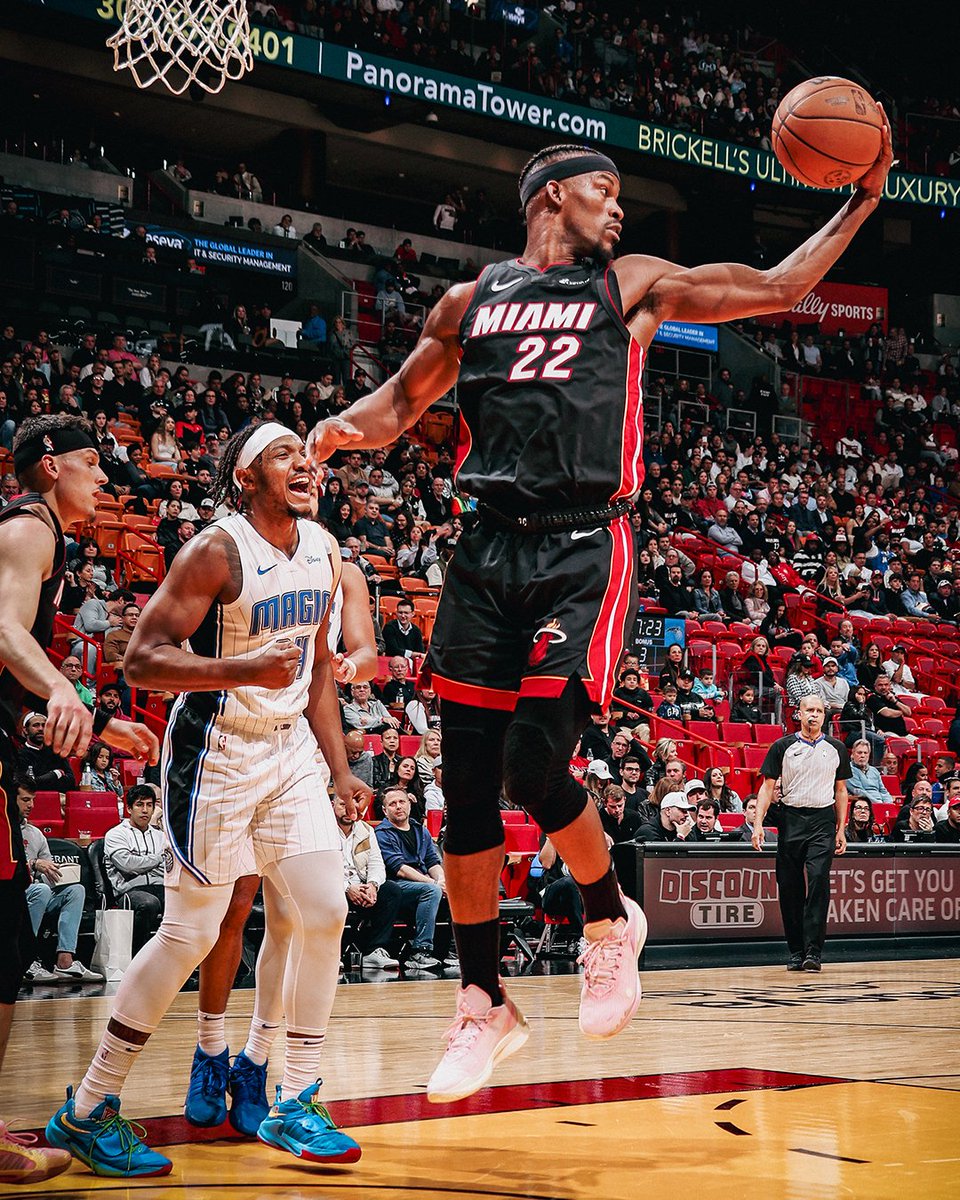 MiamiHEAT's tweet photo. #HEATWin final - Miami 121, Orlando 96

🔥 Butler: 23pts, 8rebs, 8asts &amp; 3stls
🔥 Rozier: 18pts, 7asts &amp; 6rebs
🔥 Adebayo: 14pts, 8rebs &amp; 3asts
🔥 Herro: 14pts, 4asts &amp; 3rebs
🔥 Richardson: 13pts (3 3s) &amp; 5rebs
🔥 Jaquez Jr.: 12pts &amp; 6rebs
🔥 Martin: 11pts &amp; 3rebs https://t.co/FFDRoYn08N