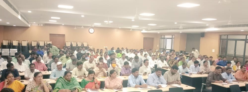 ACLBSURYAPET's tweet photo. Orientation and training programme for GP special officers
@seethakkaMLA 
@TelanganaCS https://t.co/HfnI42ANxL