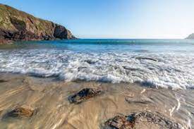 Porthmelgan Beach where you can soak up the fresh air #PembrokeshireCoastPath #StDavids #Haverfordwest #UnitedKingdom #beachlife #swimming #relaxing #picnic #napping #sunbathing  #calmvibes #makememories #travel #letsgo #getbacktonature