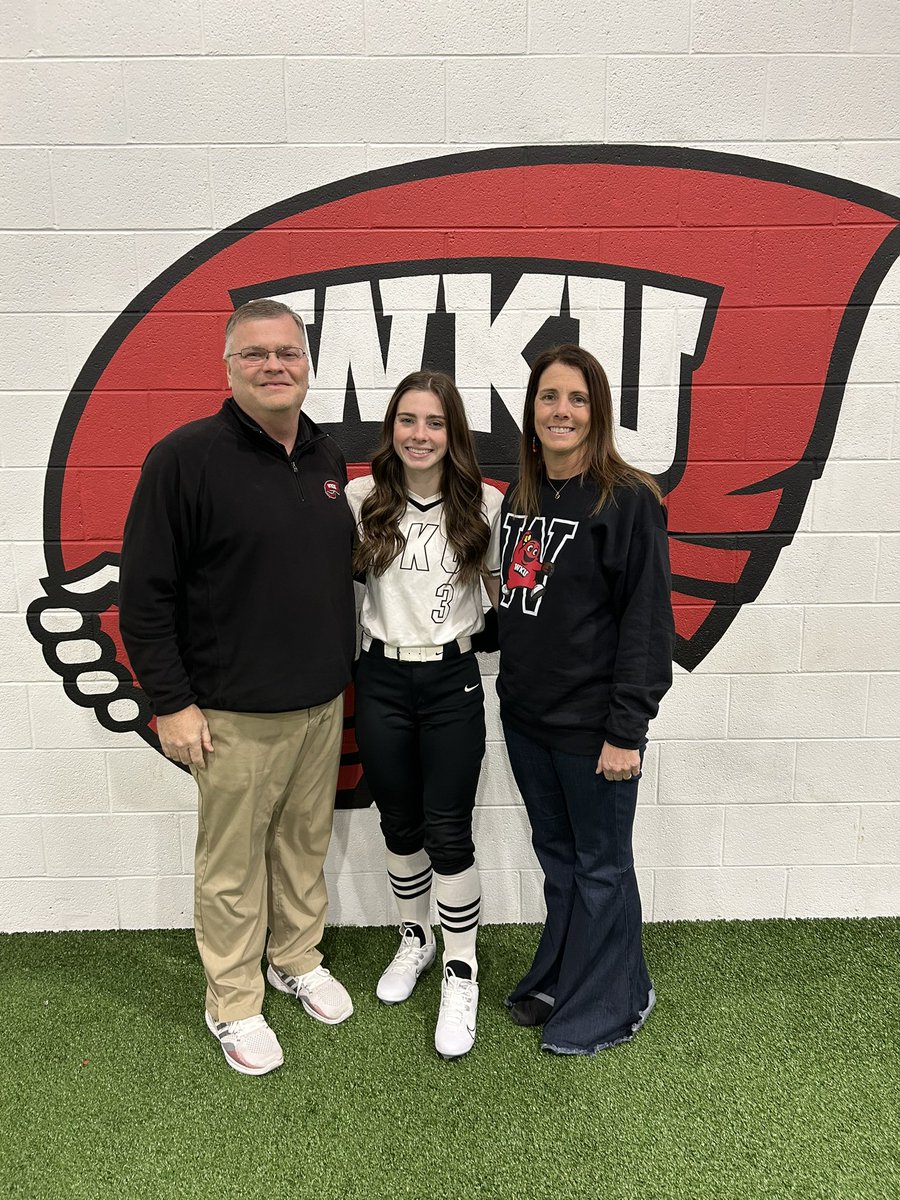 Katie Murphy tweet media