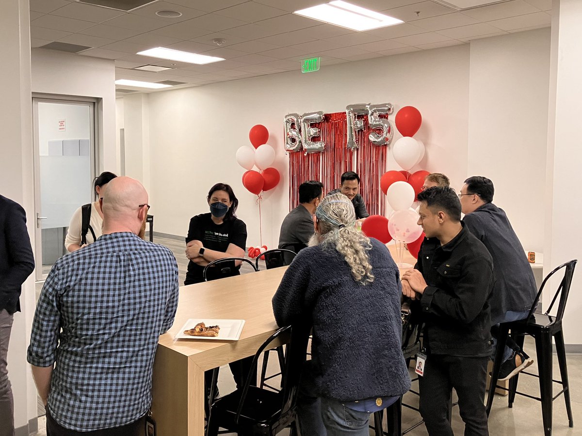 Lots of fun and good food with the NGINX community in San Jose tonight 💚