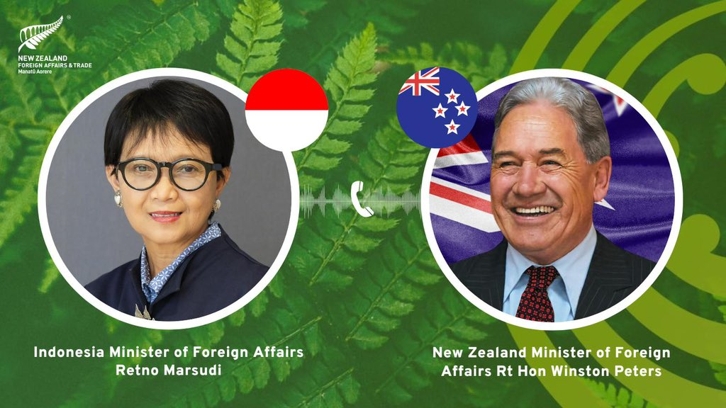 NewZealandMFA's tweet photo. The Foreign Minister was pleased to re-connect with his Indonesian counterpart, Retno Marsudi. 

They discussed:

-how to further strengthen the 🇮🇩 / 🇳🇿 comprehensive partnership; 

-upcoming high-level visits; and

-joint efforts to secure the safe release of Phillip Mehrtens. https://t.co/diWsAWyUEX