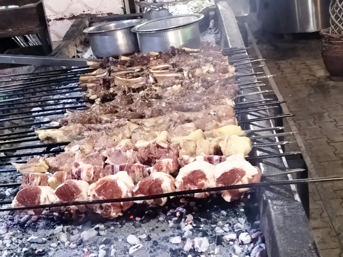 sensitive192's tweet image. Assalamualaikum, Good morning.
Have as nice day as having Peshawari green tea after heavy meal.
#foodphotography 
#shunwari
#Spinghar