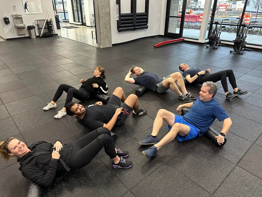 Complete this sentence: The Sasquatchers who foam roll together…

#sasquatch #workout #fitness #rolling #foamroll #thisishowweroll