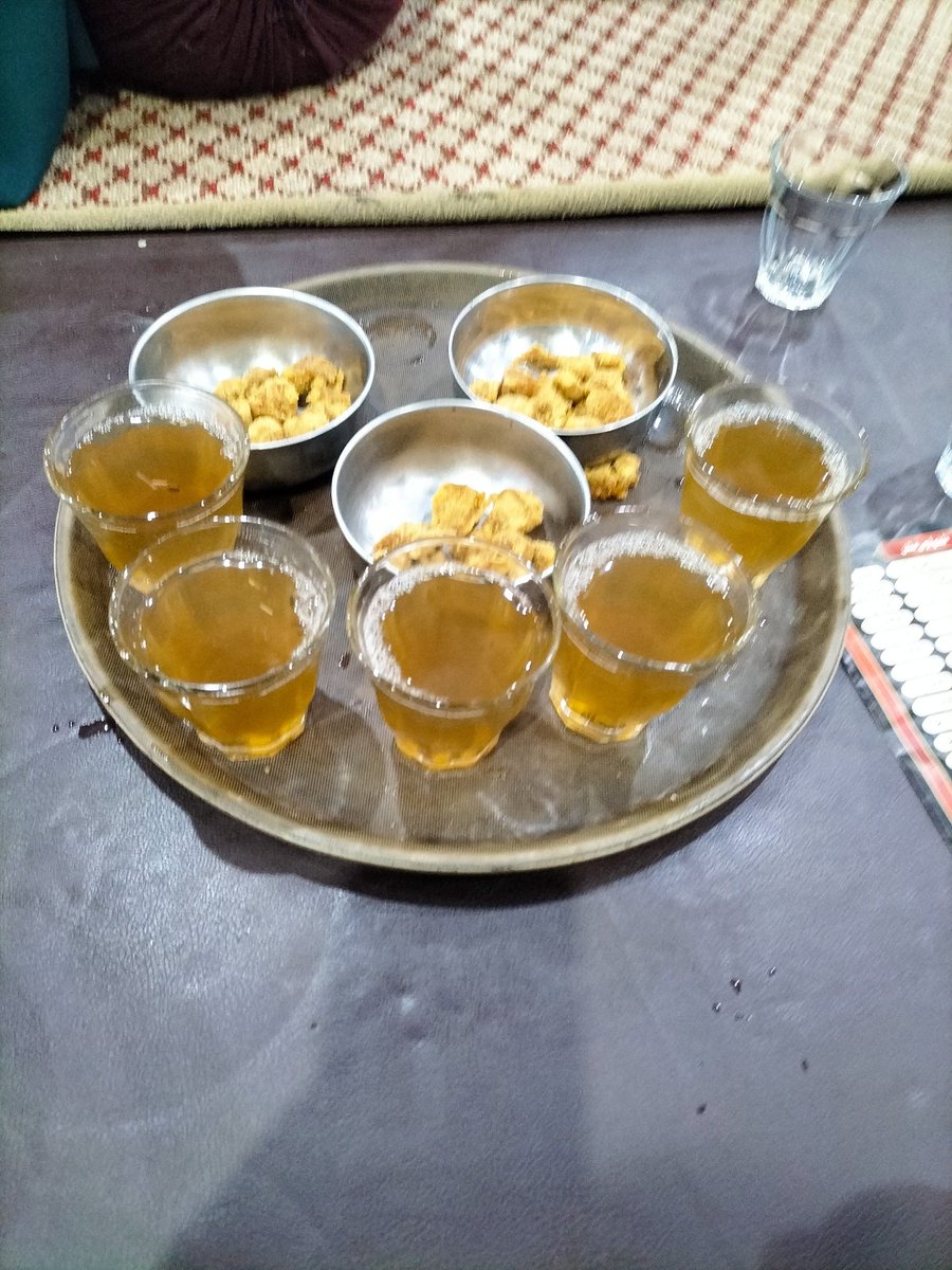 sensitive192's tweet image. Assalamualaikum, Good morning.
Have as nice day as having Peshawari green tea after heavy meal.
#foodphotography 
#shunwari
#Spinghar