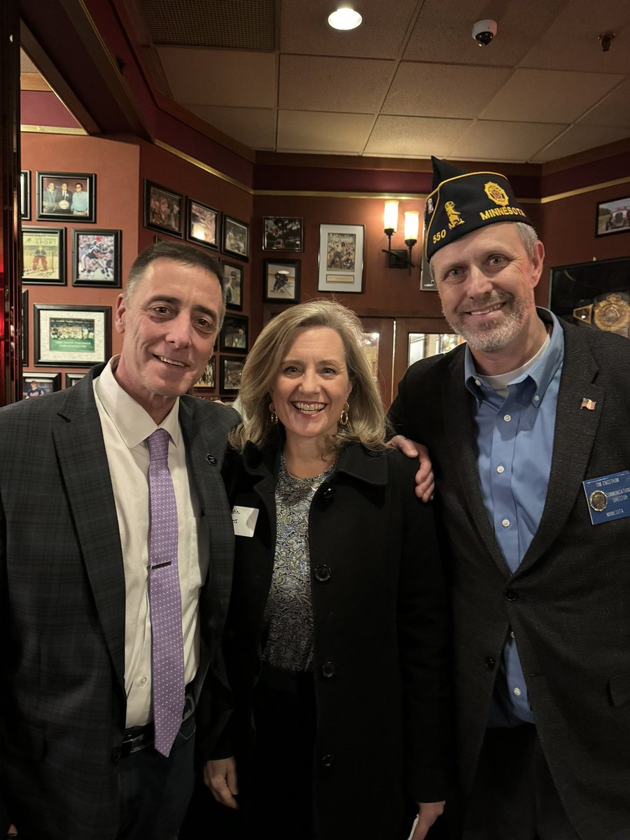 KRobbinsMN's tweet photo. Enjoyed talking to Veterans from the @MN_Legion tonight about their Legislative priorities, including fixing the e-pull tabs.  These men and women fought for our freedom &amp; now they are fighting to continue their charitable work in our communities! 🇺🇸 https://t.co/XyhCcH7569