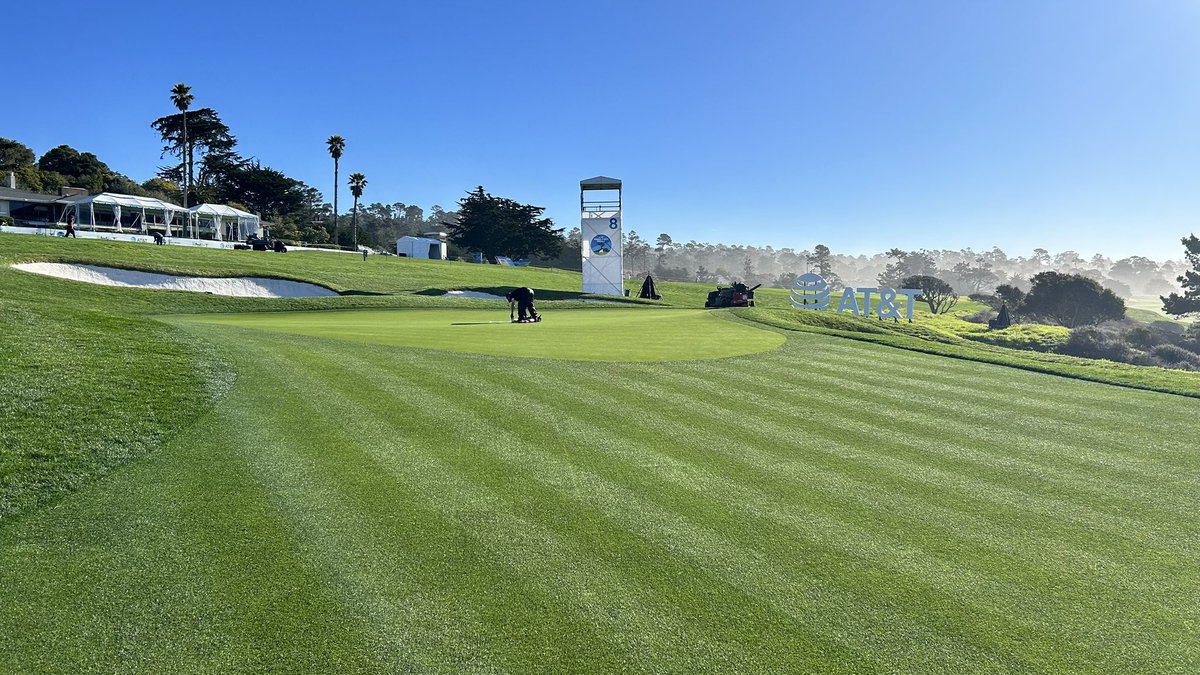 Absolutely great to get back out into the states for that <a href="/attproam/">AT&T Pebble Beach Pro-Am</a>. Absolutely outstanding golf course with a great bunch of guys. Thank you for having me and letting me experience your golf course. <a href="/GregJones301/">Greg Jones</a> <a href="/PB_CGCS/">Pete Bachman</a> <a href="/Cole_P_Turf/">Cole Petrick</a> <a href="/swartz_paxson/">Paxson Swartz</a>