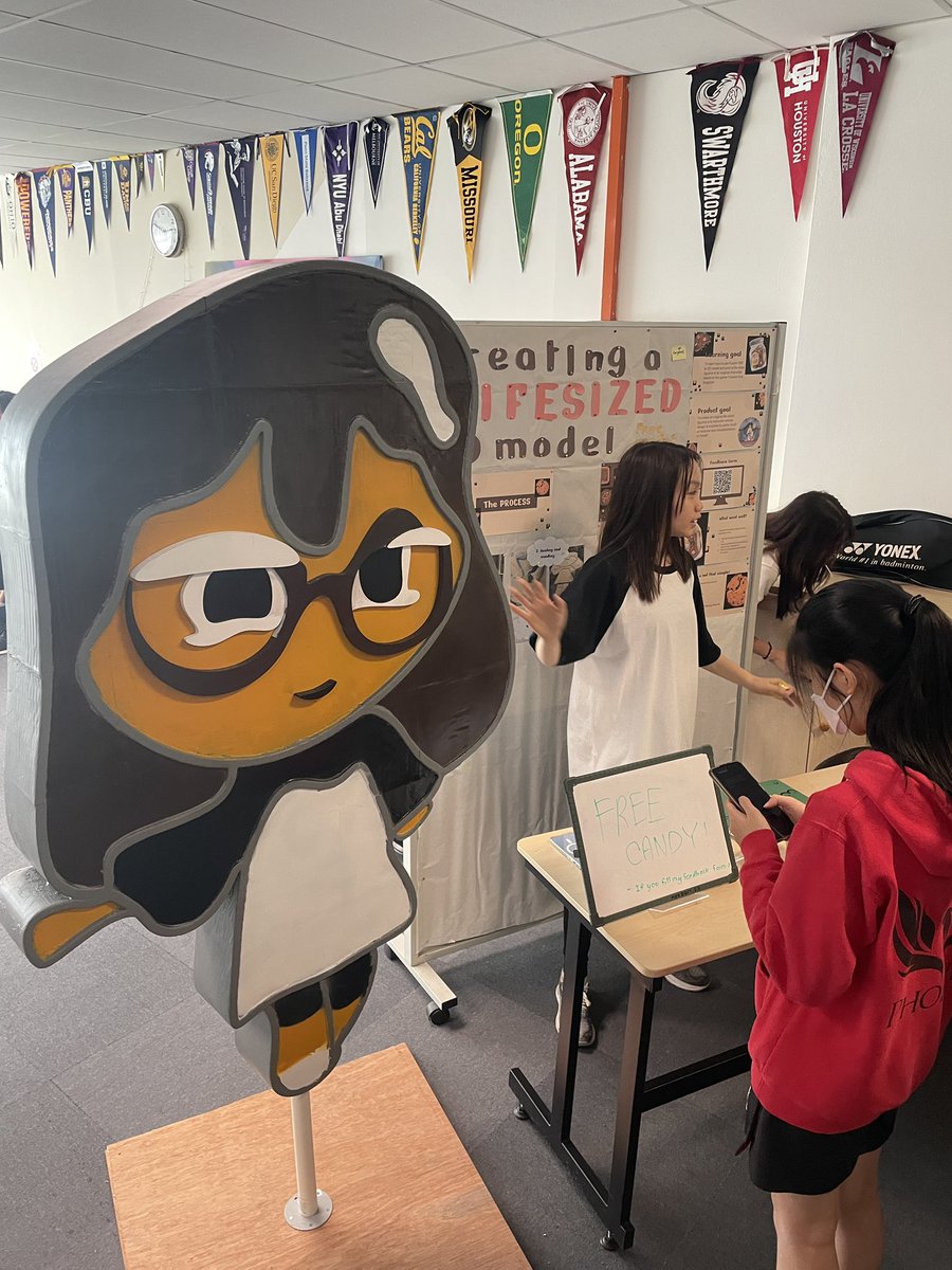 Nicola_EduCoach's tweet image. Grade 10 exhibited their #PersonalProjects to the IGBIS community this week. Such a huge amount of inquiry, agency and action being celebrated on Level 6 at @IGBintschool.