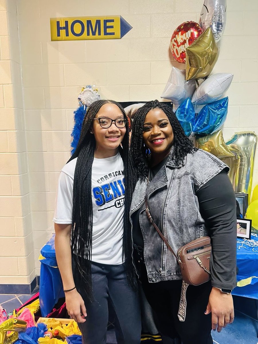 MsPam_1999's tweet photo. Tonight was senior night and the last game of the season.  We won 51-46.  #Proudmother #Myprideandjoy https://t.co/cqc0iqoiXQ