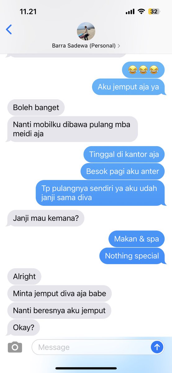 thrillingsun's tweet photo. met cutii ibook raiii #barraisa https://t.co/zti6at8tvP