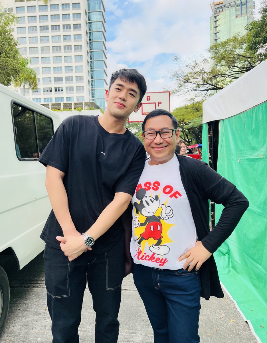 rolyhstudio's tweet photo. In the look! Some BTS photos of the newest model of Honda Motors PH and dapper endorser of David Licauco with our very own @RolyHalagao , as Casting Director for this huge motorcycle project.

#DavidLicauco 
#davidlicaucoforhonda
#rolyhalagao
#castingdirector https://t.co/h3ywucpjLw