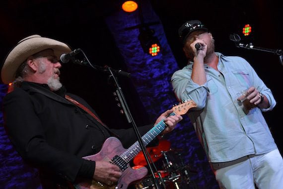 Ray Benson tweet media