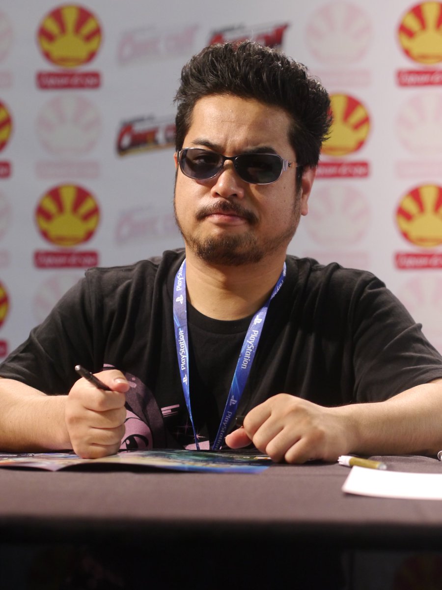 IF I SEE ONE MORE TWEET ABOUT LOOKING LIKE HARADA (Tekken CEO) IM GONNA LOSE IT 🤬🤬🤬🤬🤬

For comparison as you can see there is very little resemblance: