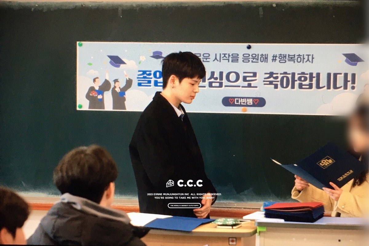 cccake_jh's tweet photo. 240207 #이븐 #EVNNE #문정현 #MUNJUNGHYUN https://t.co/dxZGFSC2v4