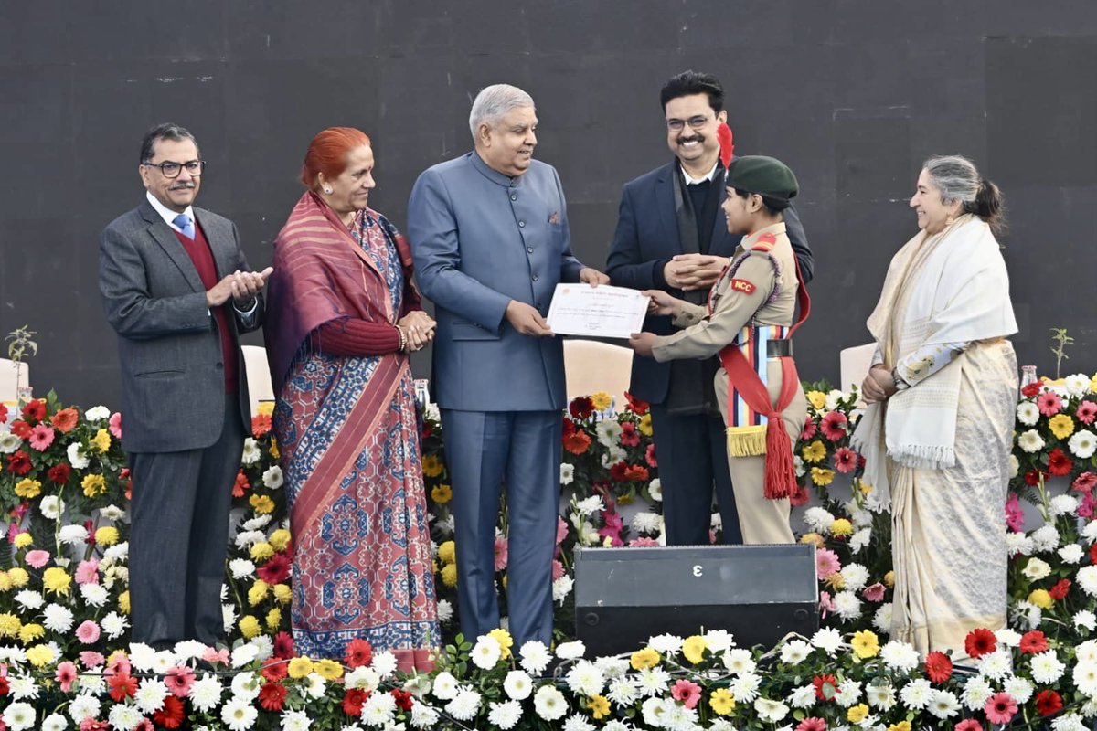 VPIndia's tweet photo. Hon'ble Vice-President, Shri Jagdeep Dhankhar awarded the meritorious students of Indraprastha College for Women, University of Delhi during the centenary celebrations of the college today. @ipcollegedu @UnivofDelhi #ipcollegedu https://t.co/Em2AmYMsWp