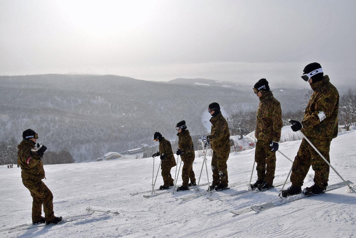 自衛隊スキー