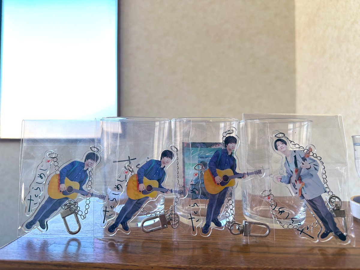 124and1023's tweet photo. #さくらしめじ×#Giftole の景品届いた🙌クレゲ得意な兄のおかげ😌取りたいだけの兄と欲しいだけの妹でwin-win👍 https://t.co/lA1T64BWuN