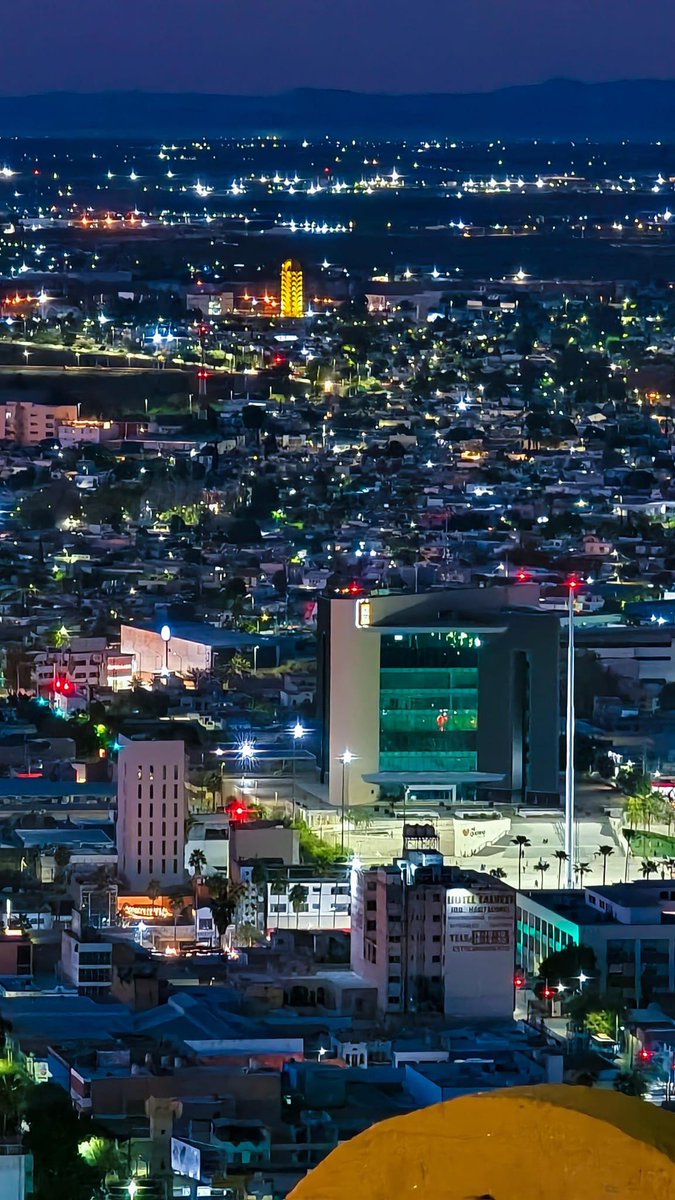 Con esta hermosa estampa de mi querido #Torreón les deseo que pasen una muy buena noche! 📸 “Miguel Ángel Breceda”