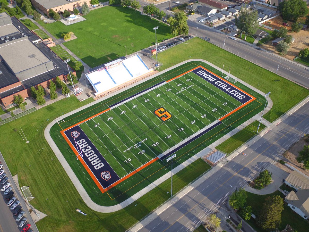 After a great conversation with Coach @jpulou, I am blessed to receive an offer from @snowcollege Huge thank you to all the people who had a hand in making this possible. @hunterbatten6 @ZacErekson @olosaasolovijr @westpanthersfootball @donovanmalepeai