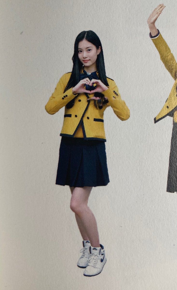 kgrmthinkr's tweet photo. Kim Garam graduation photos  🥹🤏🏻

🔖 | However, she didn’t attend the graduation ceremony to avoid the press. https://t.co/SaAep6QXsv
