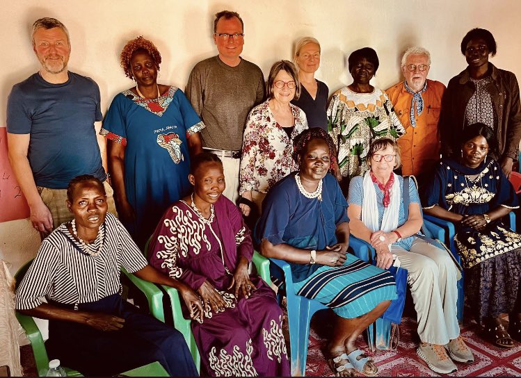 Aropcic's tweet photo. Gift and Hope Playroom in kiryandongo refugee campsite ❤️ One year later, we are so thankful ❤️🙏🏾#education #SouthSudan #refugees #children https://t.co/IbRMna8yEL
