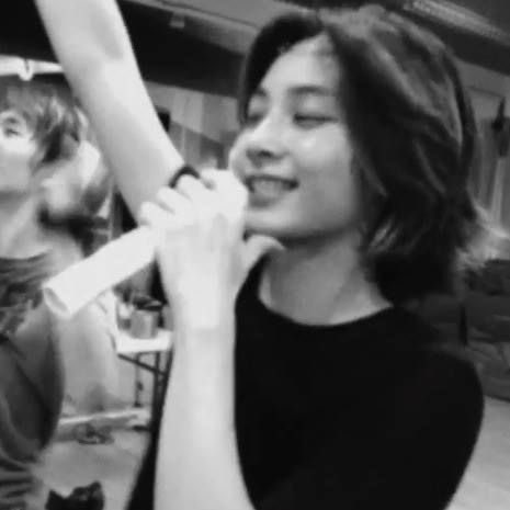 yoonzeen_o's tweet photo. PREDEBUT HAN CLEANSE ROR https://t.co/YECJX8HGl8