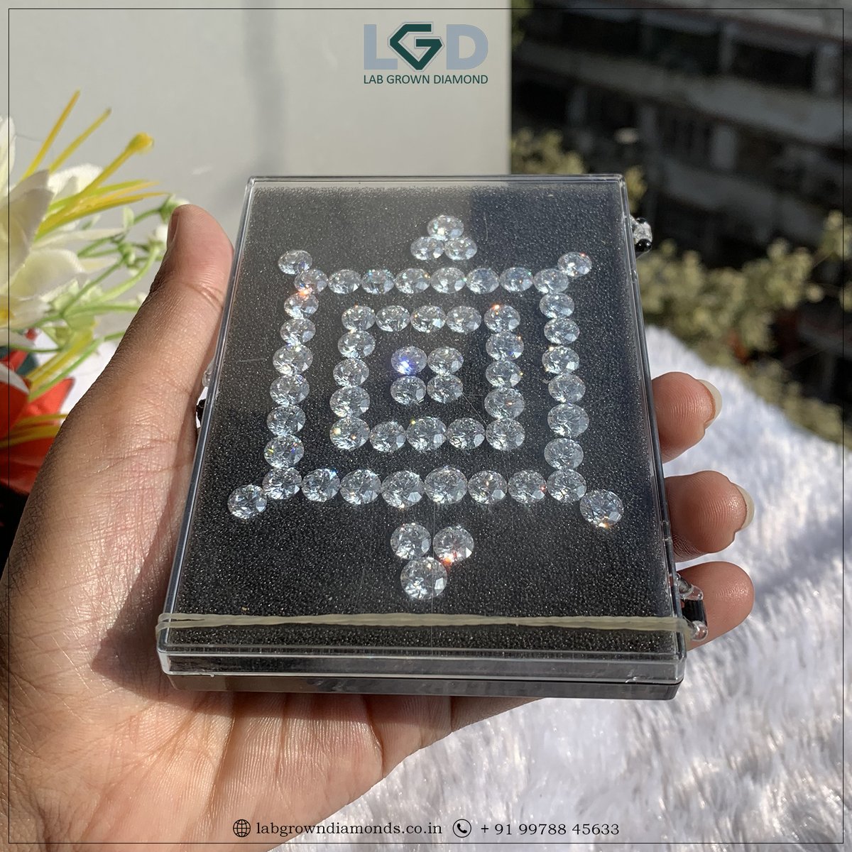 LabGrownDiamon2's tweet image. Shine Ethically, Shine Brightly with Labgrowndiamondmanufacture promise.

For inquiries:
Call 📞 : +91-9978845633
Visit : labgrowndiamond.co.in
☟ WhatsApp Below ☟
api.whatsapp.com/send/?phone=91…

#roundshape #rounddiamond #roundbrilliant #cvd #hpht #labcreated #labgrowndiamonds