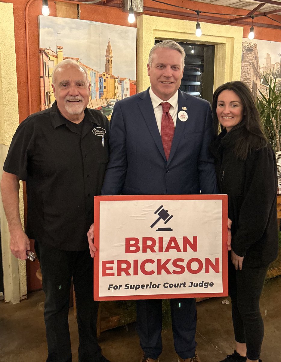 Erickson4Judge's tweet photo. Thank you to the Belvedere’s for hosting an incredible fund raising event at Ottavio's Italian Restaurant in Lakeside, the best Italian food in San Diego County! Thanks to everyone that braved the storm to attend and support me.
https://t.co/r7CBz81kkf https://t.co/0yQobvq3Qn