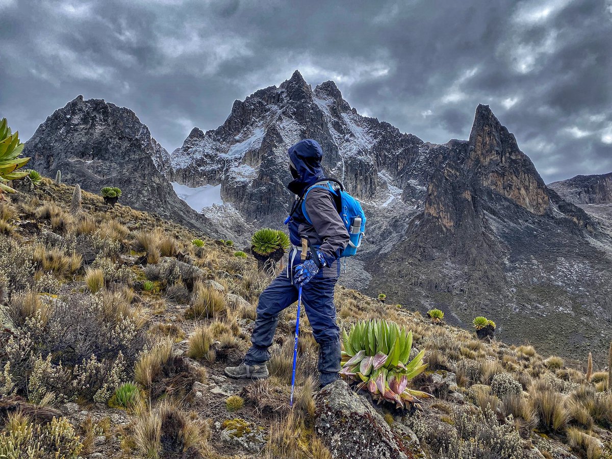 SpikyTours's tweet photo. Every top of a mountain is within reach, just keep climbing.
BOOK YOUR NEXT ADVENTURE WITH US!
🤙 +254796597208
📩 info@spikytours.com

#mountains #mtkenya #spikytours #adventure #adventuretravel #mountaineering #kilimanjaro #travel https://t.co/EhHKCnBbnU