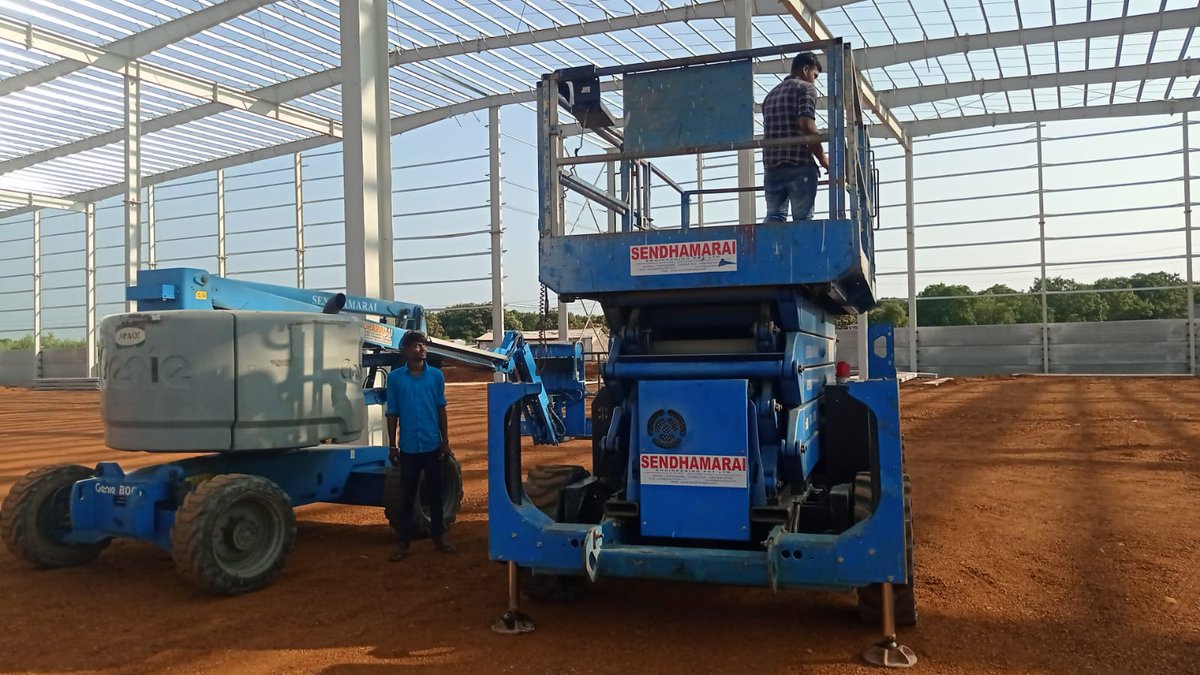 Safety is paramount in #warehouse environments. Trust #Genie #scissorlifts to provide a secure #platform for your workers, ensuring a safe and productive workplace.

Reach Us :
Call 1800 120 227447
Web : sendhamarai.com