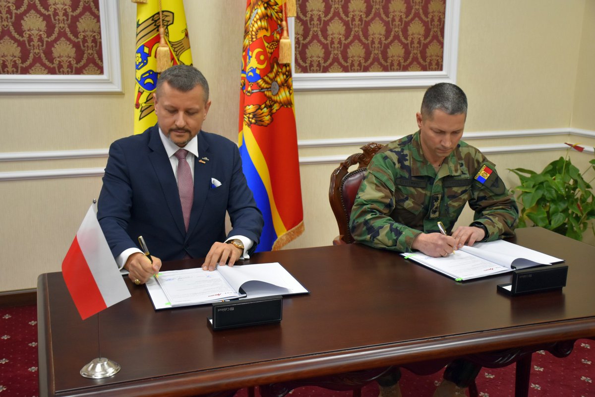 Ministerul Apararii (@md_nationalarmy) on Twitter photo Moldovan-Polish cooperation discussed at the Ministry of Defence
Aditional information: army.md/?lng=3&action=…
<a href="/MD_NationalArmy/">Ministerul Apararii</a> <a href="/PGZ_MESKO_SA/">MESKO S.A.</a> Moldovan-Polish cooperation discussed at the Ministry of Defence
Aditional information: army.md/?lng=3&action=…
<a href="/MD_NationalArmy/">Ministerul Apararii</a> <a href="/PGZ_MESKO_SA/">MESKO S.A.</a>