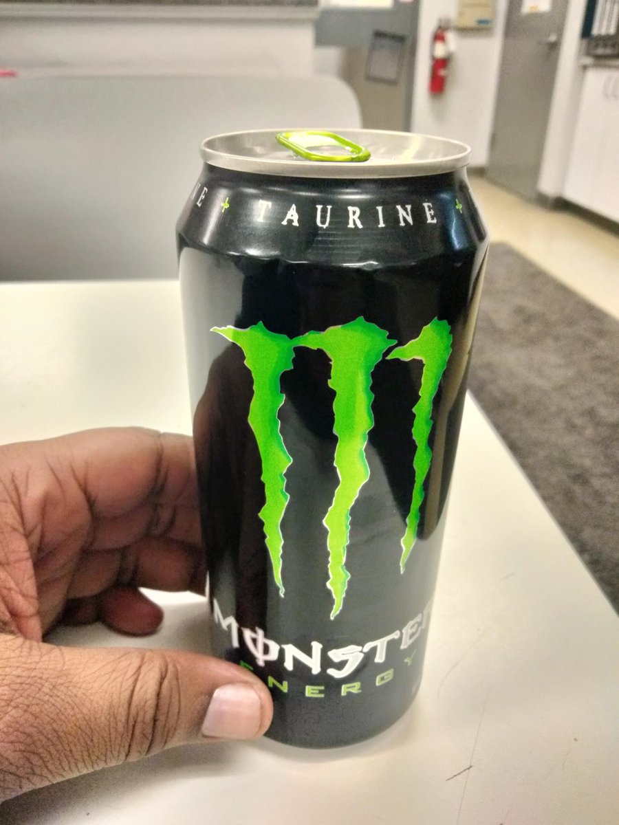 ChristianT78729's tweet photo. Having one monster energy drink while on my 30 minute now at work https://t.co/bHSKiaD0L5