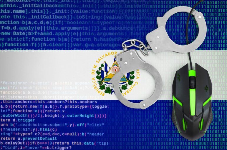 gijnBangla's tweet image. এল সালভাদরের অনুসন্ধানী সাংবাদিক @Jim_alva দীর্ঘদিন ধরে কাজ করেছেন দেশটির নানাবিধ দুর্নীতি, অনিয়মের চিত্র উন্মোচনের জন্য। পড়ুন, তিনি এসব কাজে কোন টুলগুলো ব্যবহার করেন: buff.ly/3HNQdZp
#FavoriteTools