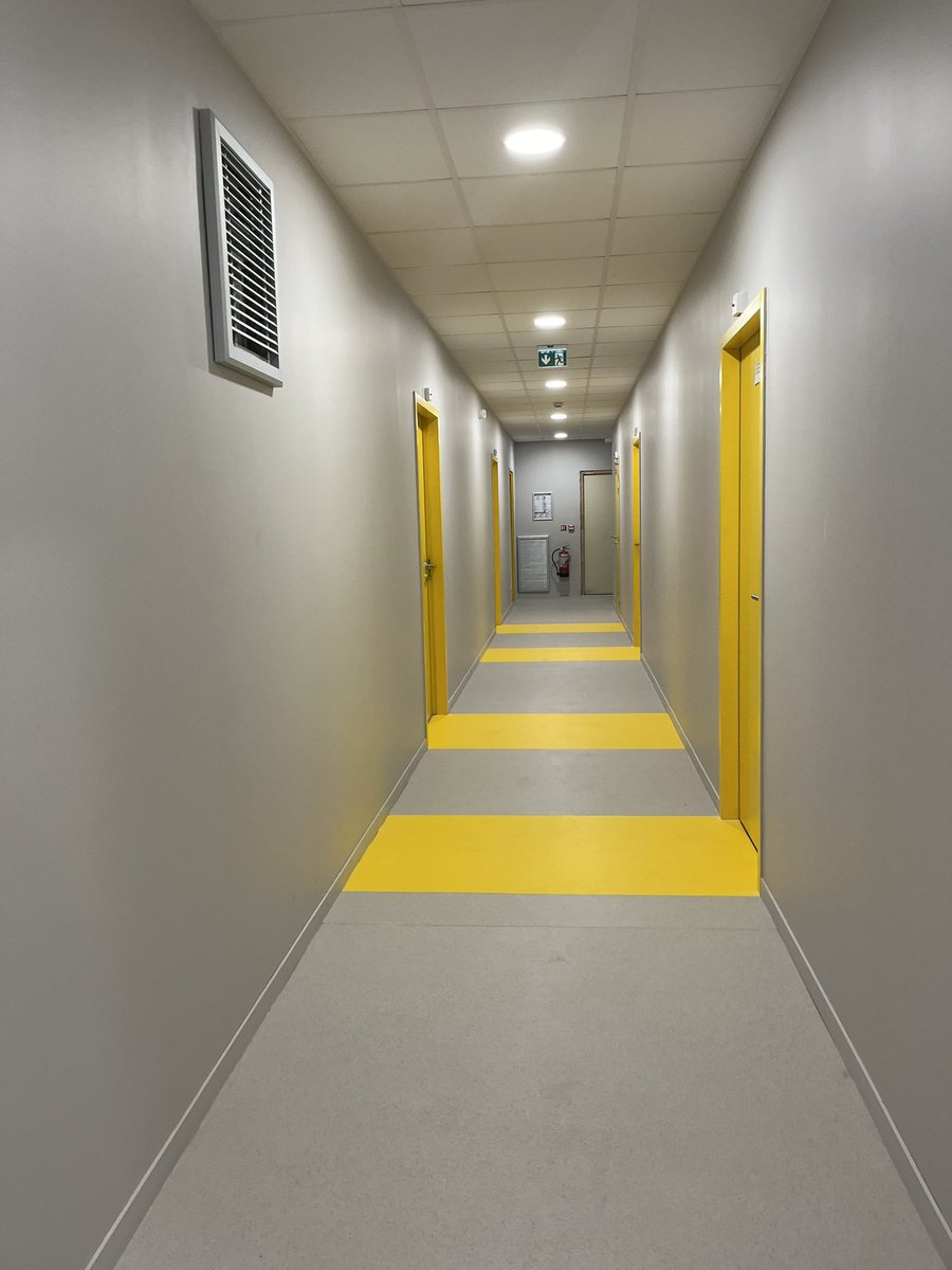 LPADERSamatan's tweet photo. 18 mois qu’ils l’attendaient 
✅Internat rénové 
✅Nos internes sont 😊😊 
✅lycee rural
Indispensable lieu de réussite d’attractivité ➡️formations métiers en tension 
La deuxième phase commence pour nos étudiants et apprentis 👍
@Occitanie @actoulouse @dsden_32 @DRAFPICA_Occ https://t.co/24RKk5DF97