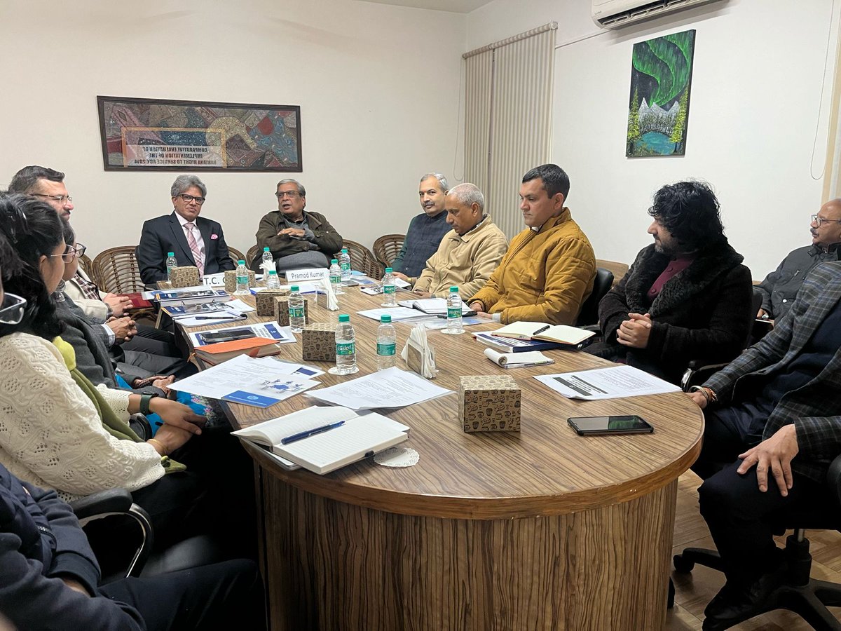 IDCIndia_Chd's tweet photo. The meeting was held at the Institute for Development and Communication (IDC), on February 6, 2024, to discuss major findings of the study “Comparative Evaluation of Implementation of the Haryana Right to Service Act 2014” conducted by IDC. https://t.co/gw0eThe2Ra