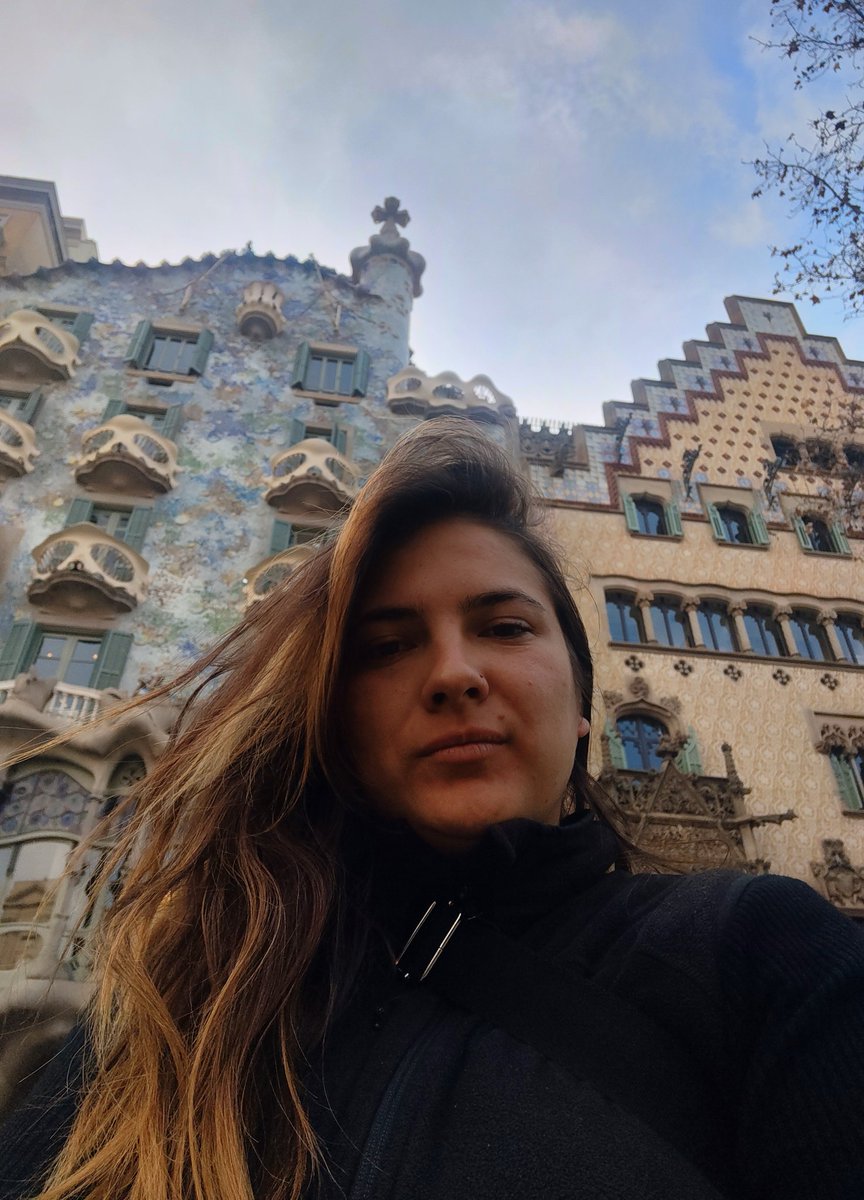 TianneAlvarez's tweet image. Conociendo el mundo #barcelonaspain 🌎🌎
