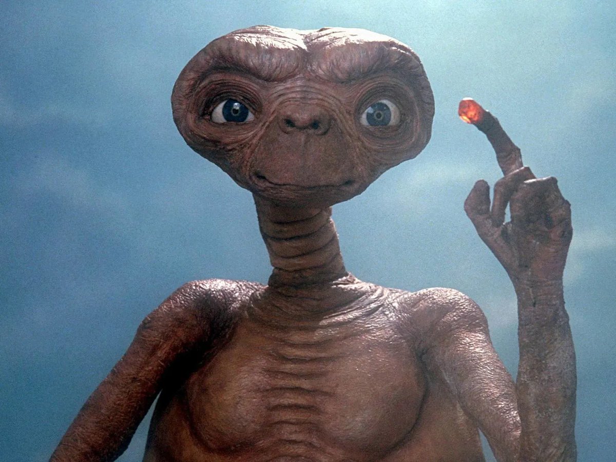 mail_oc's tweet photo. @stephenasmith do you believe E.T. to be slick, or dry? to the touch. https://t.co/eO5FYmQTpA