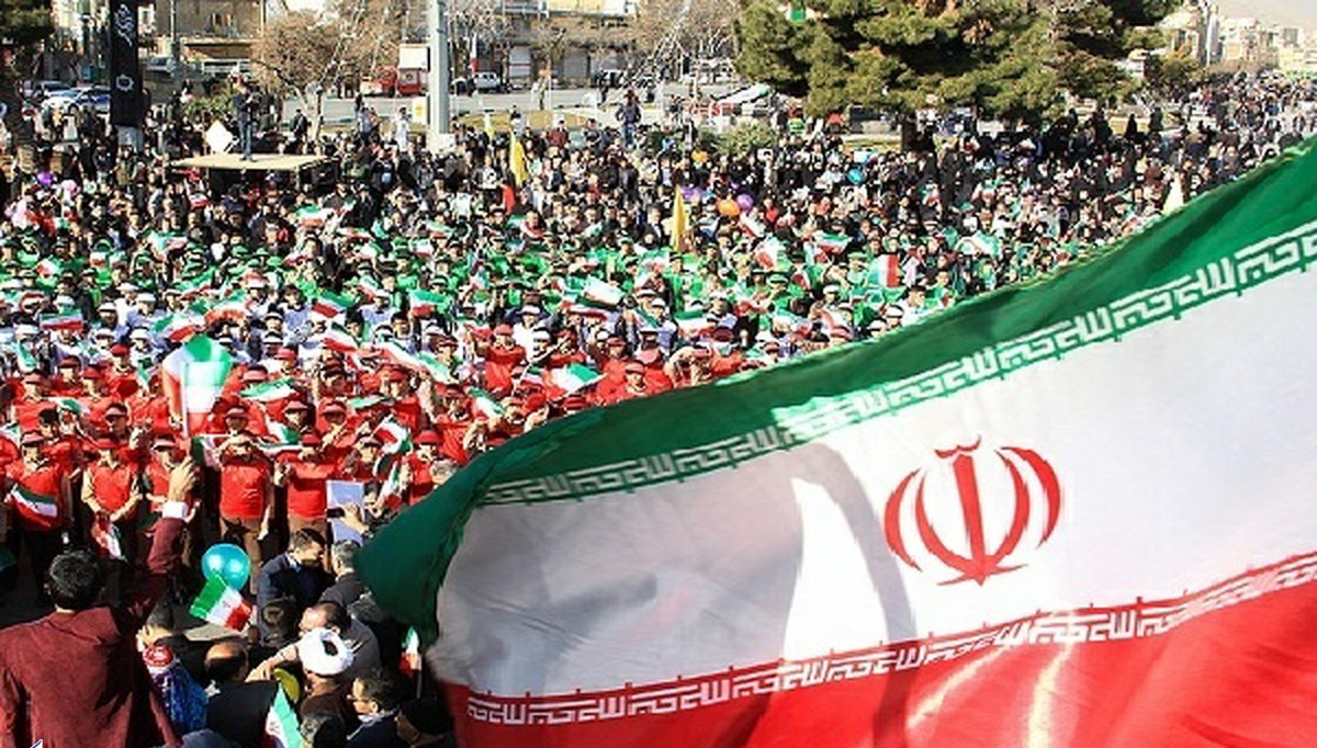 10Morfa's tweet photo. تمام پیشرفت‌های کشور، ناشی از استقلال سیاسی پس از انقلاب است.
مقام معظم رهبری 
#انقلاب_مردم
#پیروزی_عظیم https://t.co/cxq1dd0r27