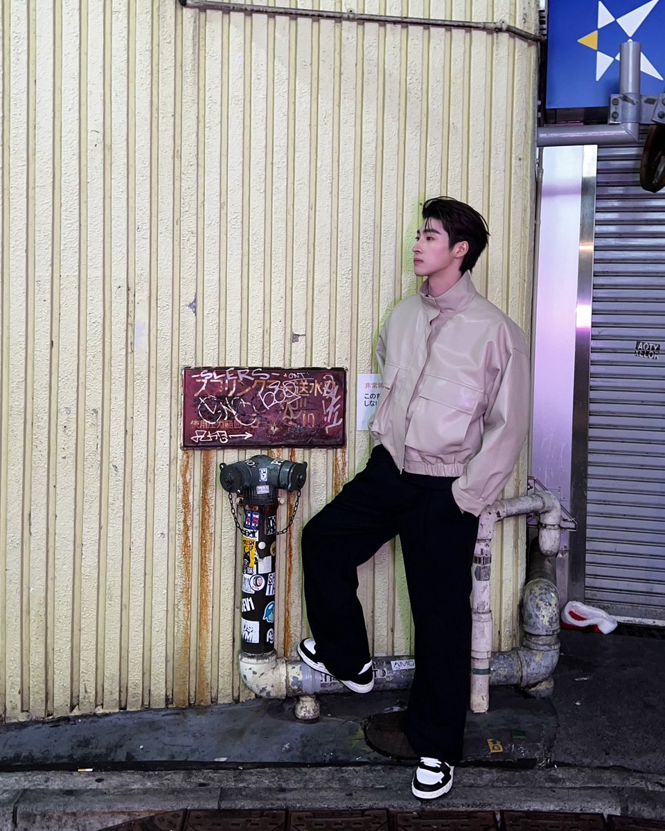 bluepongtiwat_'s tweet photo. quick snap 📸🌃 https://t.co/4EdBN75AV3