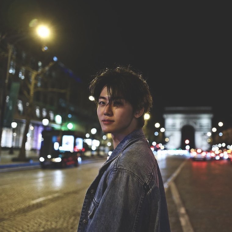nomin1stt's tweet photo. Nomin short AU

—𝗕⭐️𝗞𝗘𝗣

Dimulai dari link video 18+ abal-abal, lanjut ke obrolan 18+ tengah malam. Apa mereka bakal berakhir di hubungan yang ratingnya 18+ juga? https://t.co/X4aRtw5EGH