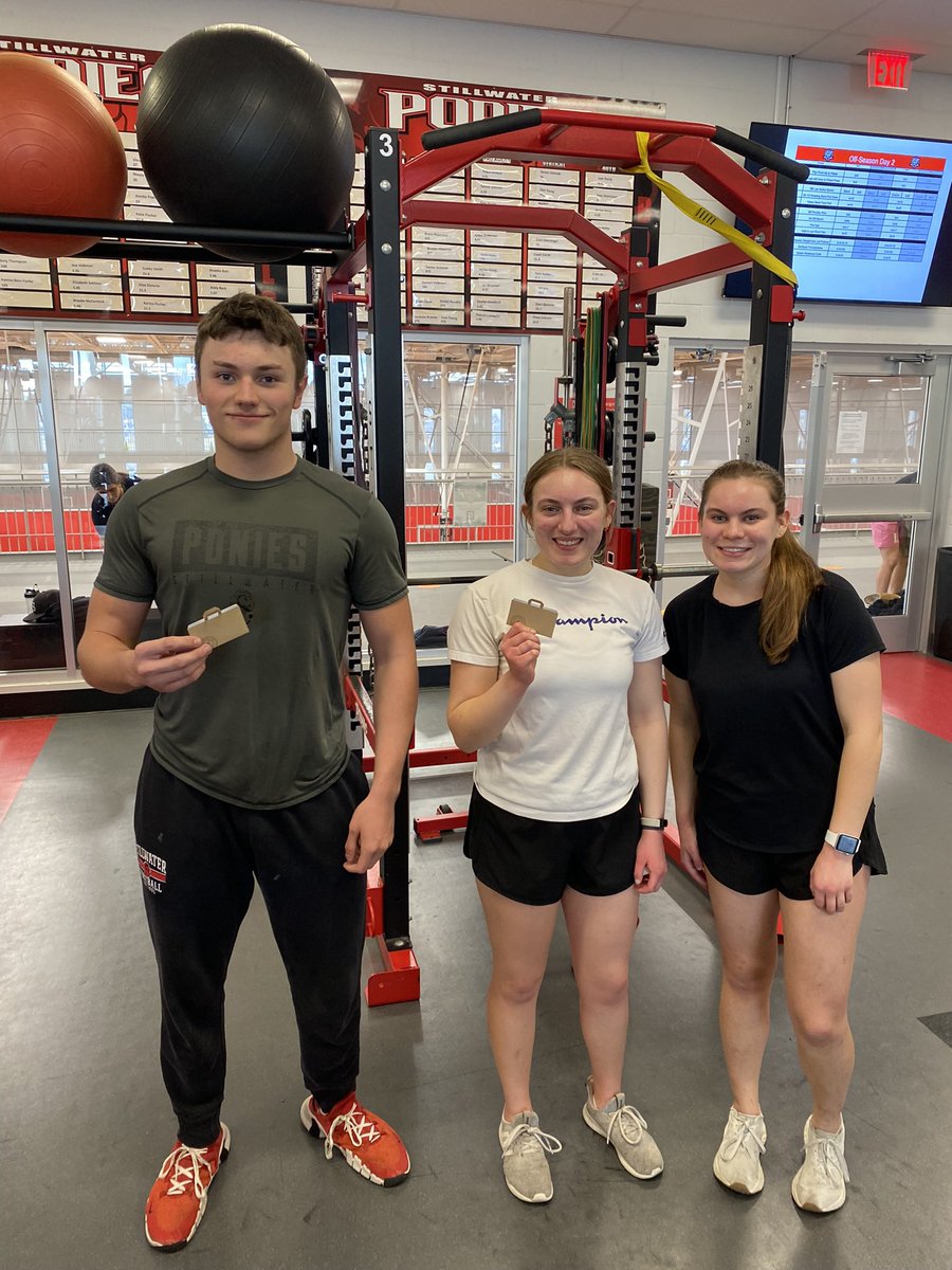 January lifters of the month goes to Cash, Jenna, and Kylie! Their dedication and effort show up everyday they step in the lab and the results show! Super proud of y’all! 🔴⚫️