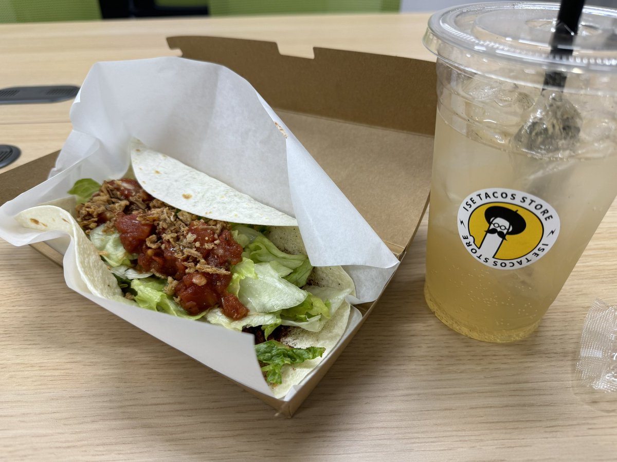 magiclamp30's tweet photo. 伊勢タコス商店さんの松阪牛ミートタコス🌮
伊勢にお越しの際に見かけましたら
ぜひご賞味ください！！
辛くないですよー😊
※辛くもしてくれます🔥

#伊勢タコス商店
#辛くないタコス
#新伊勢名物
#ミートタコス https://t.co/3vjFr9UfUw