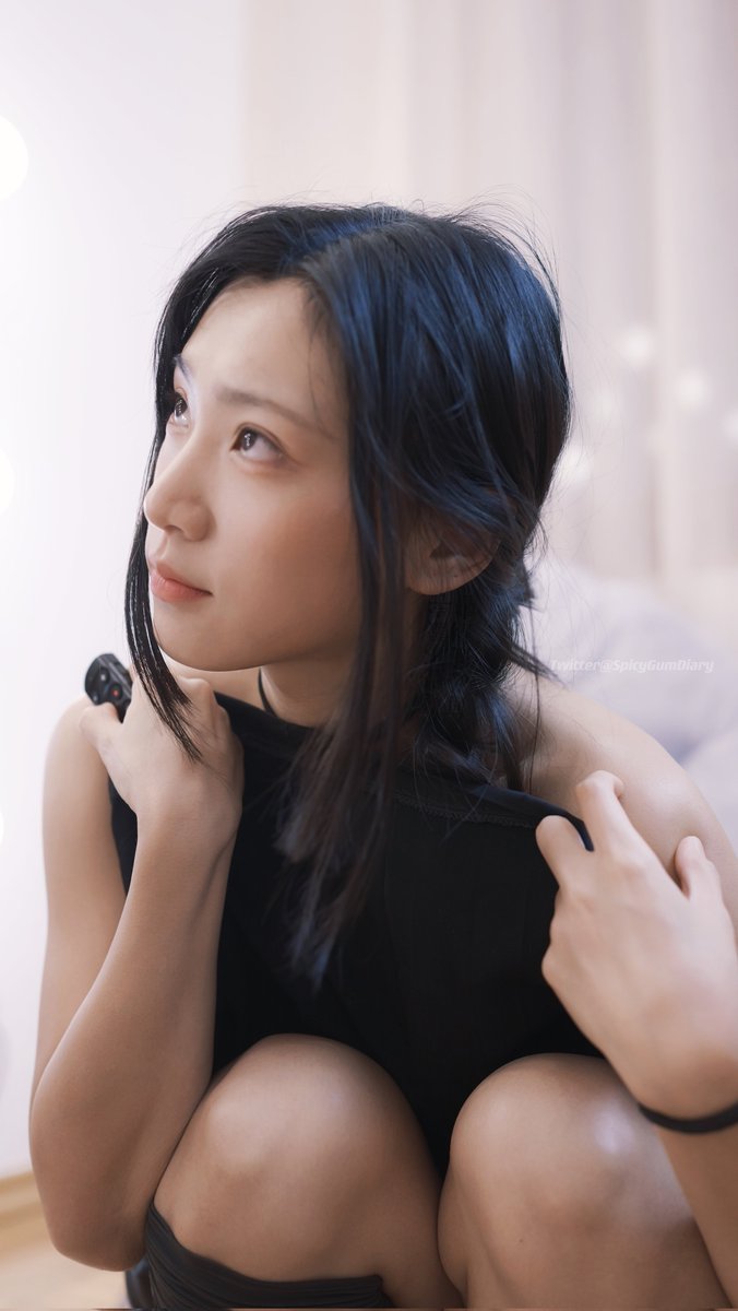 福利姬SpicyGum✨分享的黄推图片1 - 网红私拍内容